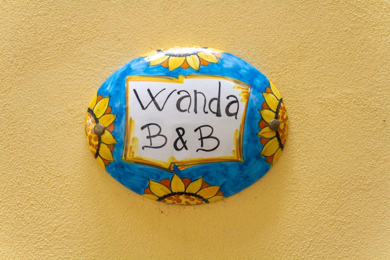 Wanda Bed&Breakfast Napoli Ngoại thất bức ảnh